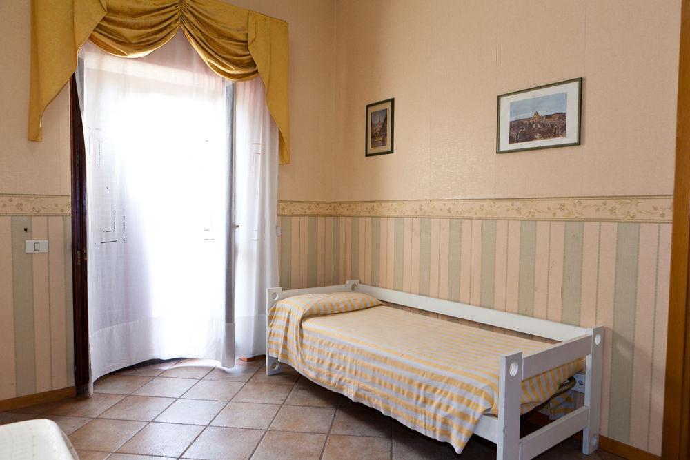 Hotel Stelle D'Europa Рим Экстерьер фото